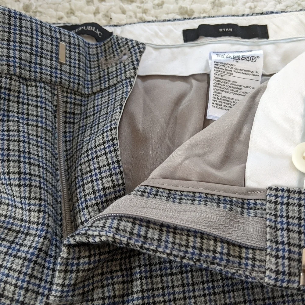 Banana REPUBLIC Size 4 Ryan Crop Pants Blue Black & Gray Plaid Perfect For Fall - Picture 4 of 8